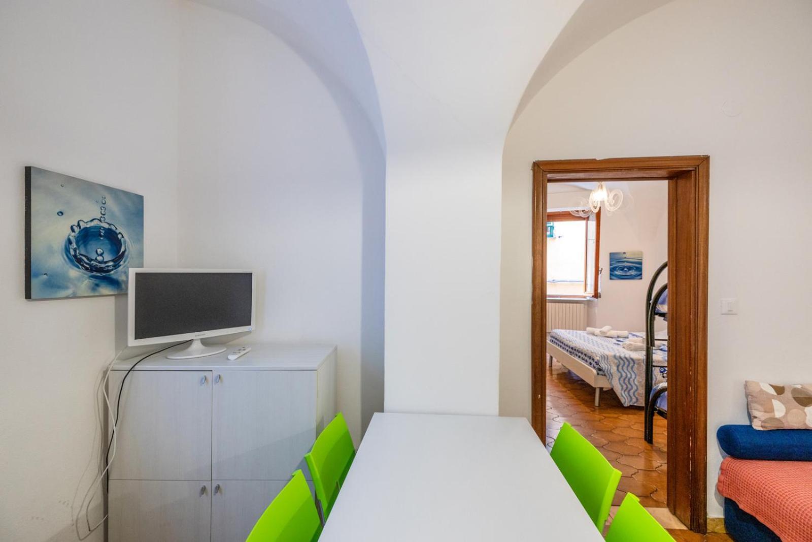 Casa Vicino Al Mare Lägenhet Finale Ligure Exteriör bild