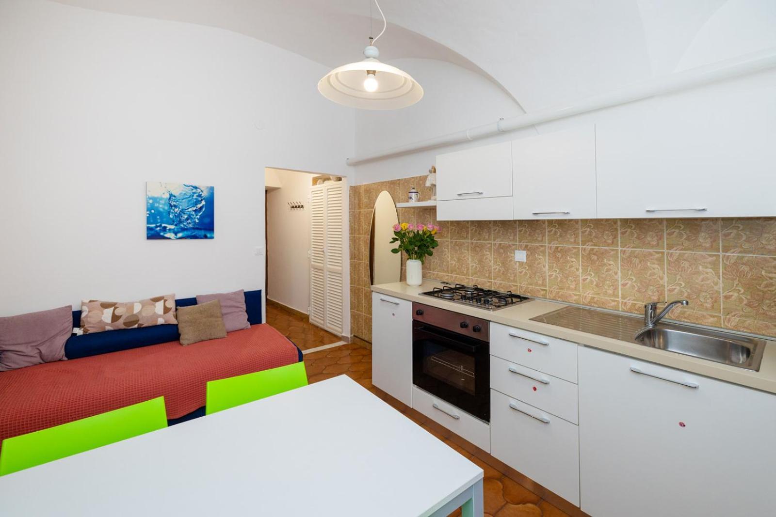 Casa Vicino Al Mare Lägenhet Finale Ligure Exteriör bild