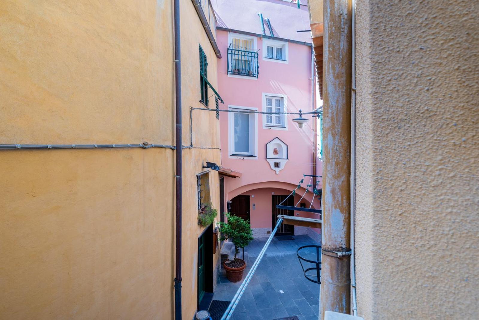 Casa Vicino Al Mare Lägenhet Finale Ligure Exteriör bild